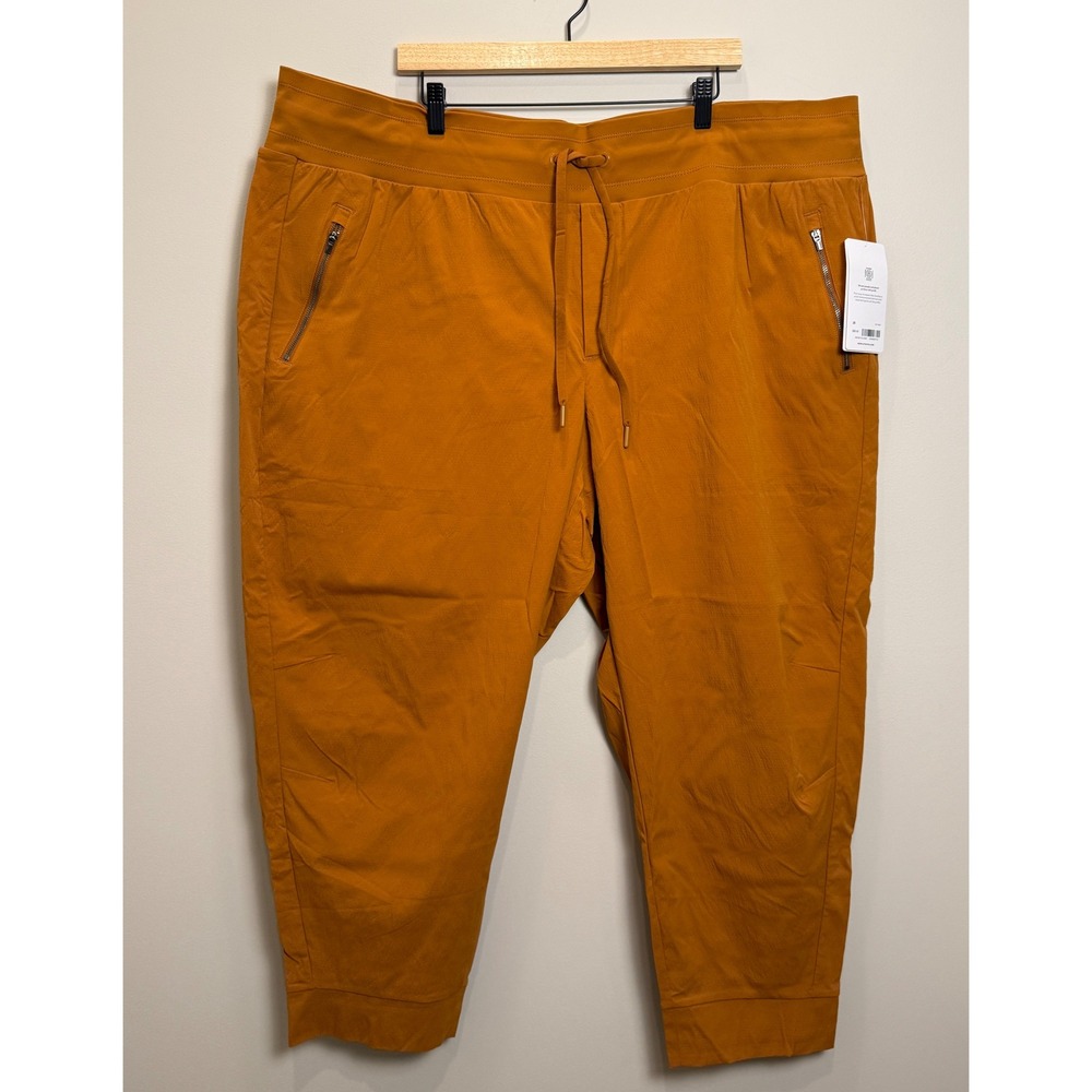 NWT Athleta Trekkie North Jogger 26 Gold Brown Crop Ankle Plus Stretch Ripstop‎